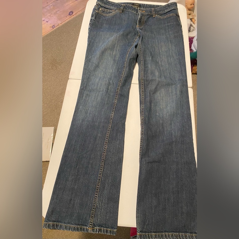 Anne Taylor flare  Women's Jeans 6